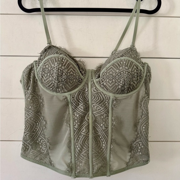 Garage M Chrishell Lace Bustier/corset detachable straps padded underwire NWOT - Picture 4 of 16